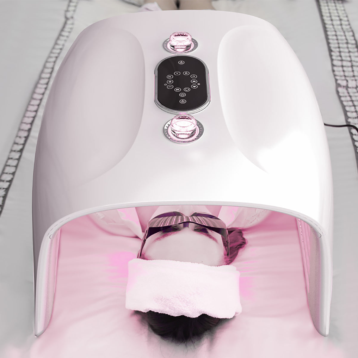 SQ115 4-Color & Near-Infrared LED Light Therapy Dome with Nano Mist Secondary image